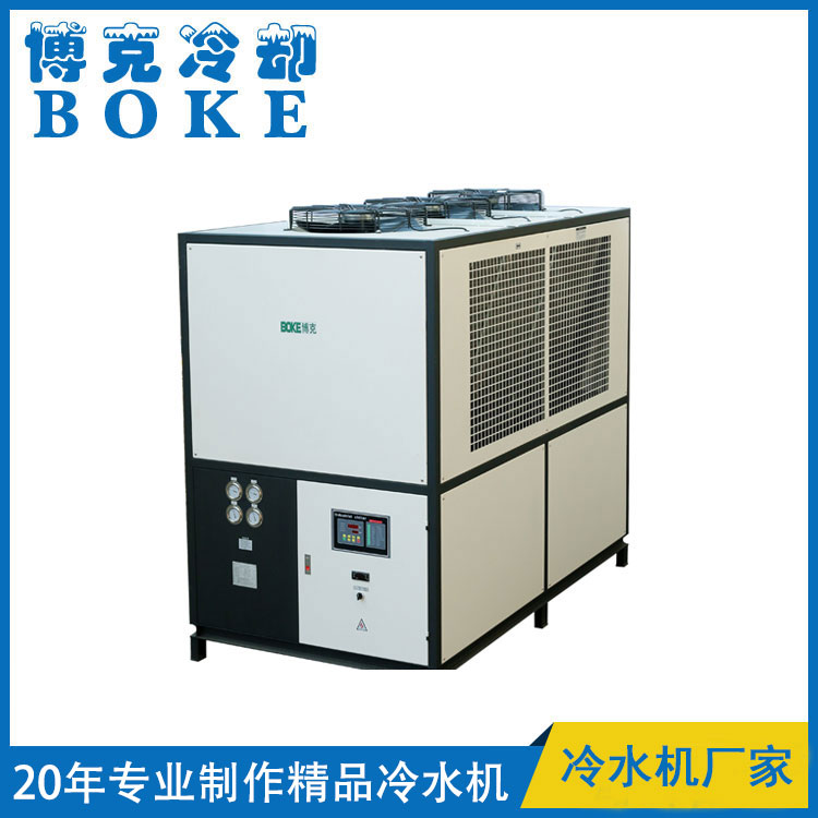 濟(jì)南風(fēng)冷箱式冷熱水一體機(jī)組